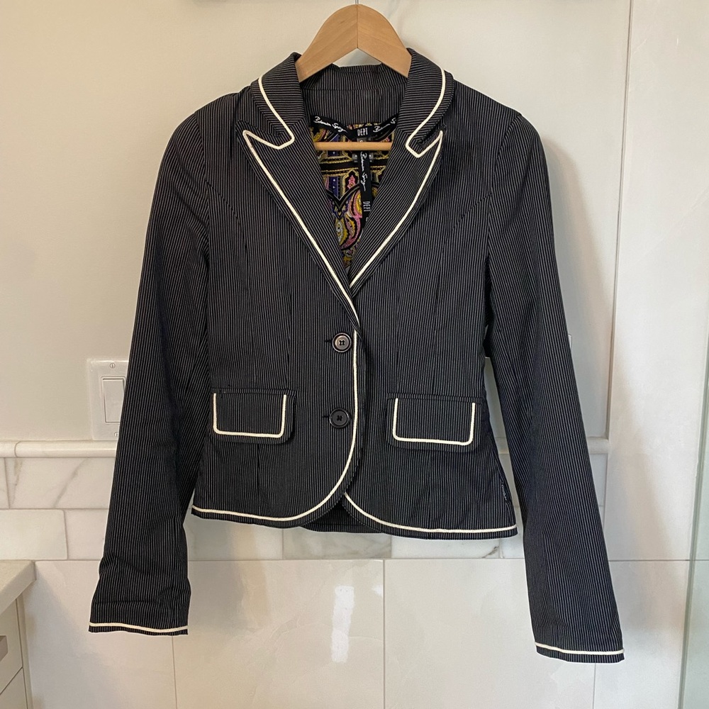DEPT blazer new without tags size small